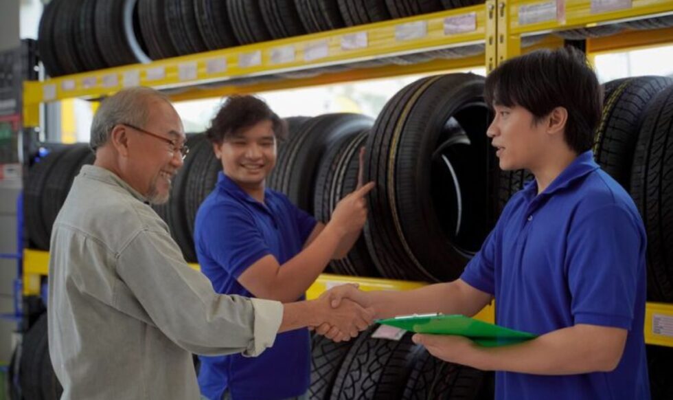 Premium Two Wheeler Tyre Sales in Powai, Mumbai