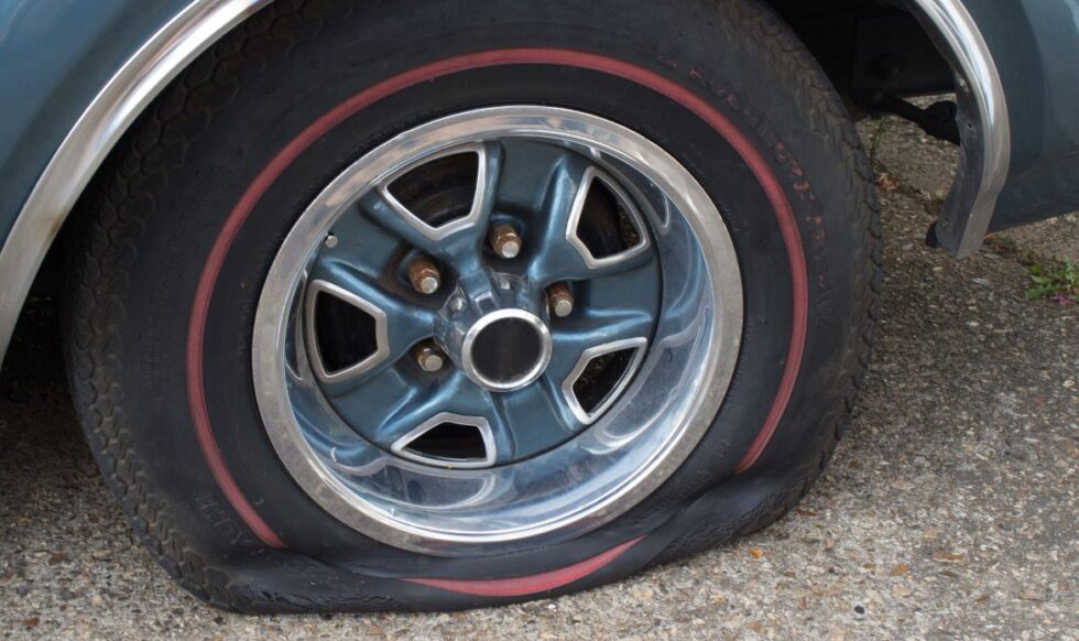 Professional Tyre Repairing in Powai, Mumbai